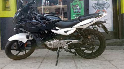 Imagen 1 de 18 de Bajaj Rowser 220 F 2015 Unica Mano Titular 25.000 Km Vtv