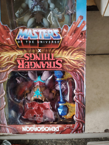 Master Of The Universe Stranger Things Demogorgon & Skeletor (Usado)