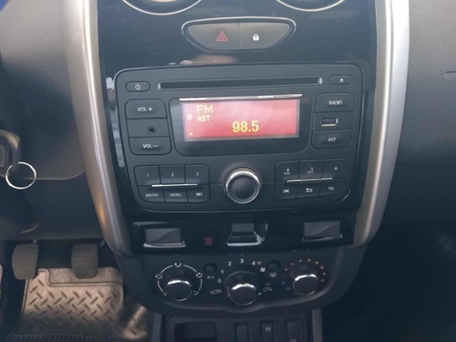 Imagem 8 de 9 de Renault Duster Oroch 2016 1.6 16v Expression Hi-flex 4p