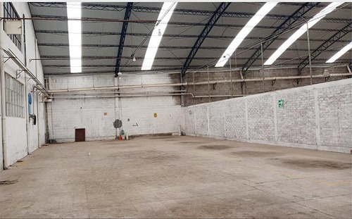 Bodega En Renta Tlalnepantla. 950 M2.