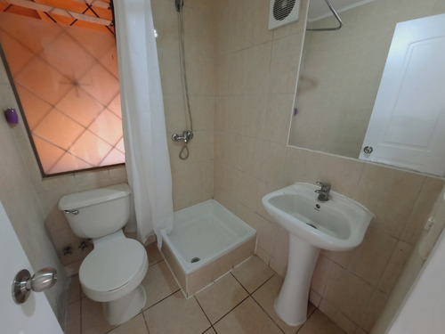 Linda Casa Con Acceso Controlado En Portal Del Bosque, Maipu