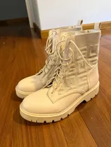 Comprar Botas Borceguíes Borcego Guess Crema T37