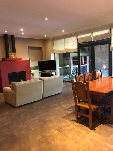 Imagen 7 de 29 de Venta - Casa En Portal Del Sol - San Miguel