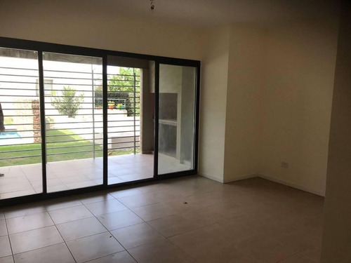 Departamento En Venta En Las Pircas, Pilar