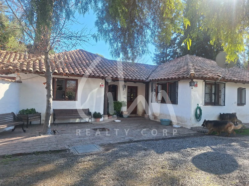 Gran Parcela Con Full Equipamiento