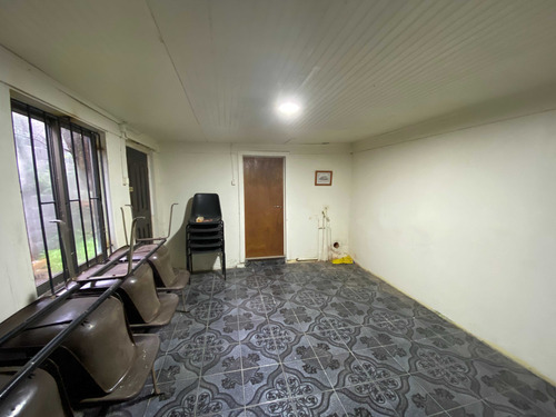 Arriendo Comercial En Calle Lautaro, Coronel (63064)