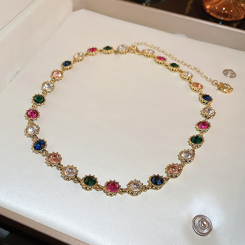 Collar Con Círculo De Diamantes De Imitación