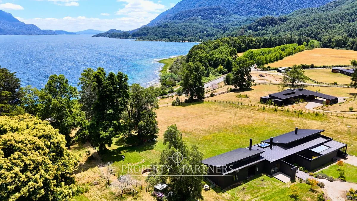 Imagen 2 de 18 de Maravillosa Casa En El Lago Panguipulli