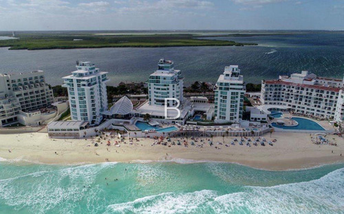 Penthouse Frente Al Mar En Venta En Cancún