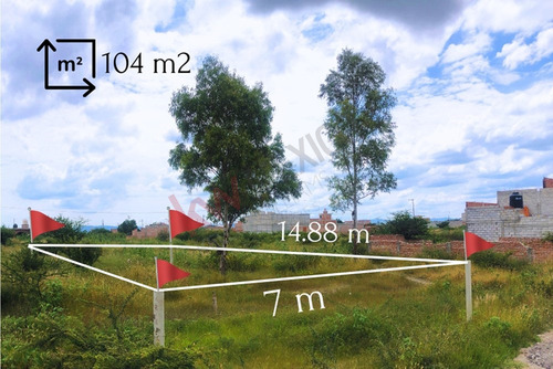 Terreno En Venta. 104 M² Zona Urbana En Desarrollo. San Miguel De Allende. Inversión.