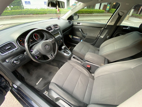 Autos Volkswagen Vento Variant 2.5 2011 Advance Tiptronic
