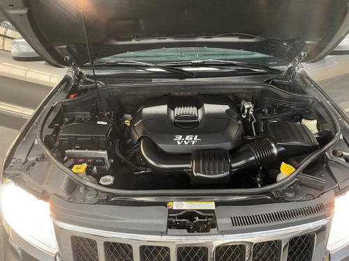 Imagen 17 de 25 de Jeep Gran Cherokee Overland
