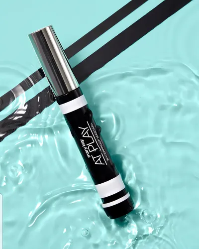 Mascara Para Pestañas A Prueba De Agua Mary Kay At Play. 8gr Color Negro