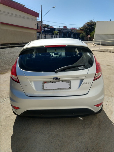 Imagem 4 de 15 de Ford New Fiesta Se Hatch 1.6 Automatico 2016