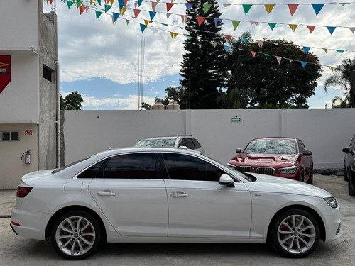 Audi A4 2.0 T Select 190hp Dsg