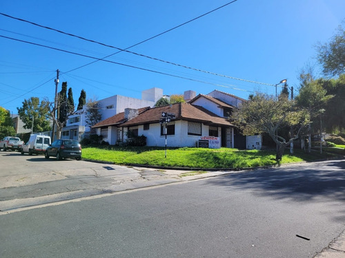 Imagen 3 de 13 de Chalet En Ph 4 Ambientes Con Garage En Venta En Mar Del Plata