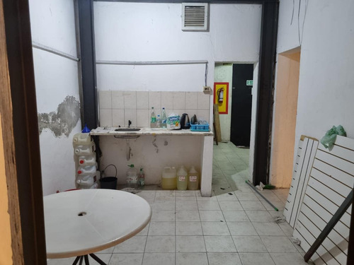 Imagen 10 de 17 de Local -local - Arenal Grande Y Domingo Aramburú , 5 Mts De Frente , 340 M2 !!