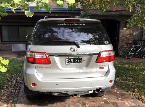 Toyota Sw4 3.0 Srv Cuero I 171cv 4x4 2011