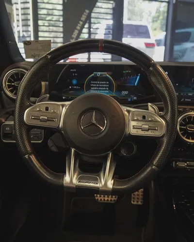 Mercedes-Benz AMG CLA35 2.0 4matic Coupe