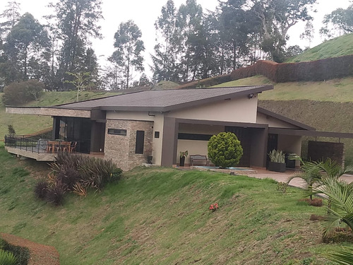Finca En Unidad Cerrada En Venta En Rionegro (sector San Antonio)