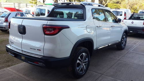 Imagen 7 de 13 de Fiat Toro Freedom Nafta 1.8 At6 Financiación 100 X 100 (la)