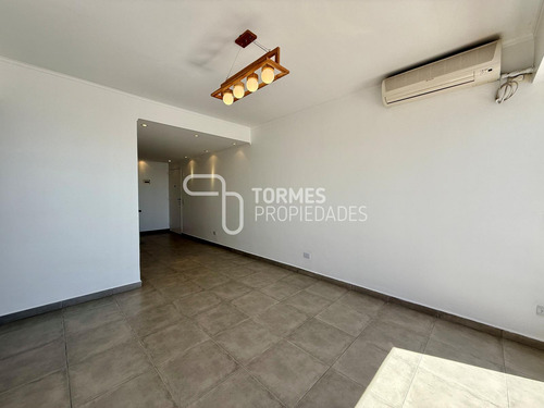 Venta 3 Ambientes Frente Al Mar Con Cochera En Edificio Nirvana - Torreon Mar Del Plata