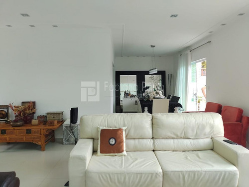 Imagem 10 de 15 de Casa Em Condomínio Para Venda Em Arujá, Condomínio Arujá Hills Iii, 3 Dormitórios, 3 Suítes, 5 Banheiros, 5 Vagas - Ca0247_1-1789951