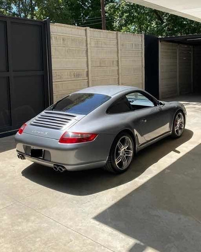 Imagen 3 de 8 de Porsche 911 3.8 Carrera 2 S 2005