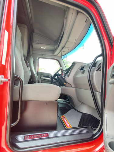 Kenwhort T680 2015 Rojo Cummins