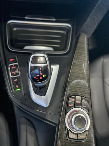 BMW Serie 3 2.0 328i Luxury 245cv