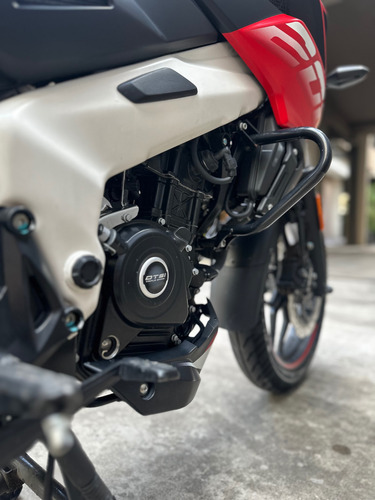 Bajaj Rouser Ns 200