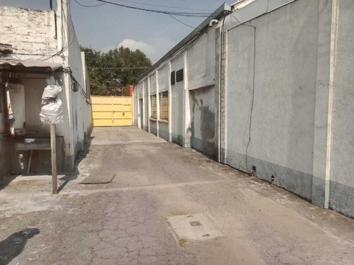 Rento Bodega Comercial En Atizapan Centro En Avenida Adolfo Lopez Mateos Rhb46