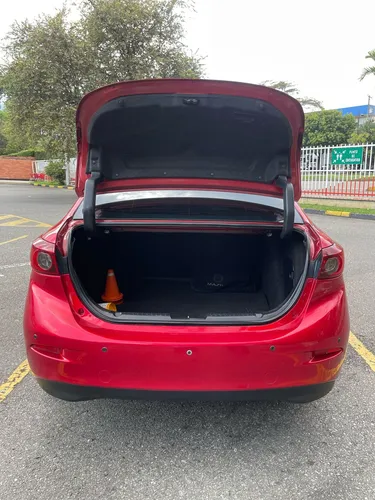 Mazda 3 2.0 Prime