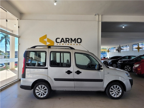 Imagem 3 de 6 de Fiat Doblo 1.8 Mpi Essence 7l 16v Flex 4p Manual
