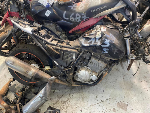 Imagem 3 de 3 de Motor Completo De Honda Cb 300 R 2011 Com Nota Fiscal E Baix