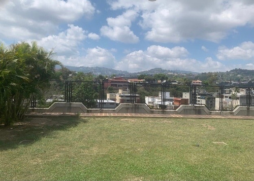 Imagen 24 de 25 de Vendo Casa 770m2 8h/7b/7pe Caurimare