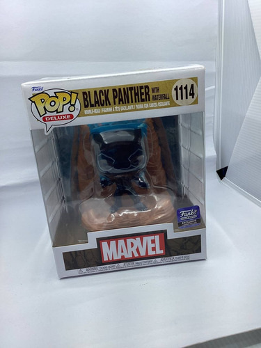 Funko Pop! Black Panther #1114 Deluxe Waterfall (Usado)