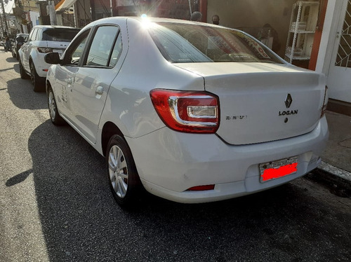 Renault Logan Expression 1.6 8v