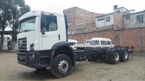 Imagen 7 de 9 de Volkswagen Constellation 31.330 Chasis Dobletroque