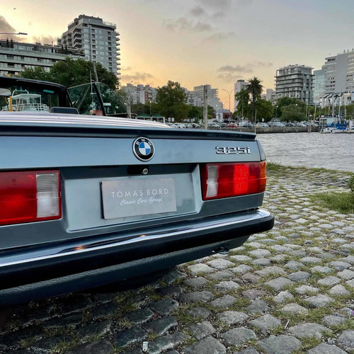 Imagen 2 de 24 de Bmw 325i E30 Cabriolet Tomas Bord