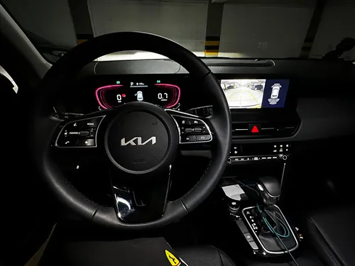 Kia Seltos 2.0 Zenith 4X2