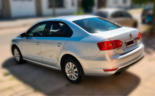 Imagen 2 de 8 de Volkswagen Vento 2011 2.0 Advance I 110cv