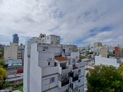 3 Ambientes Con Cochera Al Frente En Nuñez. Oportunidad