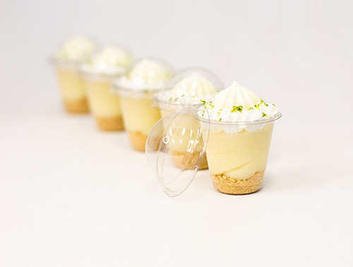 Imagem 4 de 5 de Mini Copo Bolha 25 Ml Para Brigadeiro De Colher 100 Unidades