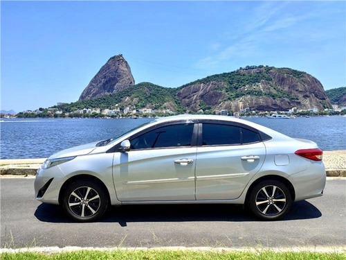 Toyota Yaris 1.5 16v Flex Sedan Xs Connect Multidrive