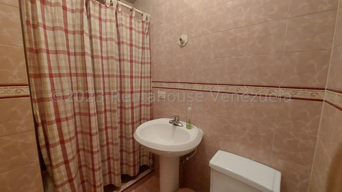 Apartamento En Venta En La Trigaleña Valencia Carabobo 24-2563, Eloisa Mejia