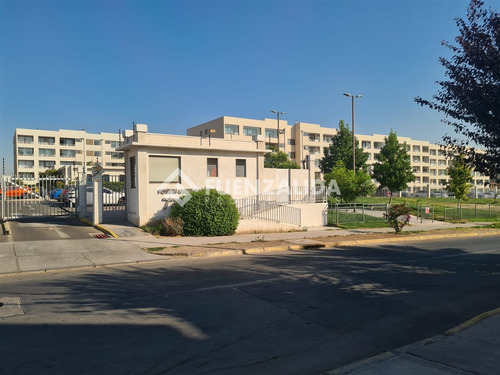 Departamento En Venta De 3 Dorm. En Cerrillos