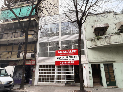 Oficina En Venta En Balvanera - Edificio Comercial Apto Credito, Apto Varios Rubros.
