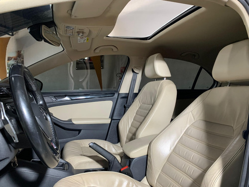 Volkswagen Jetta 2.0 Tsi Highline (mx) 4p