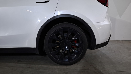 Tesla Model Y Bev 75kwh Long Range Auto 4wd